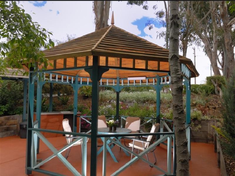 Hepburn Springs Motor Inn Экстерьер фото